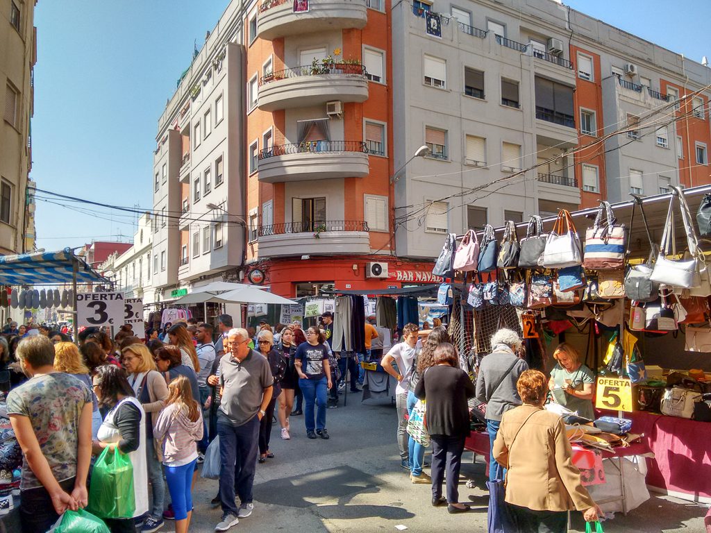 Mercadillo-de-Cabanyal-valencia