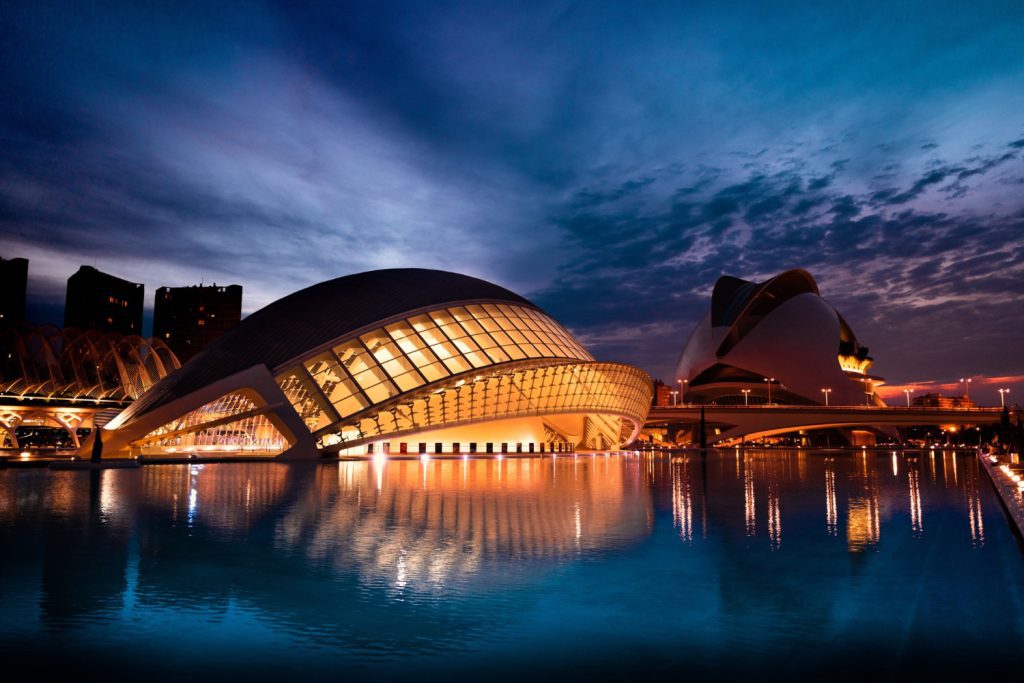 meglio-barcelona-o-valencia